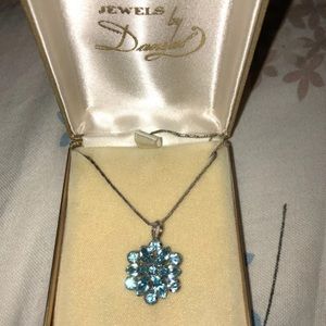 VINTAGE BLUE NECKLACE